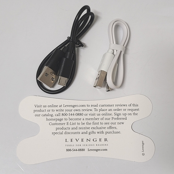 Levenger Red Leather Pocquettes Cable/Cord Clip-on Holder - Picture 7 of 14